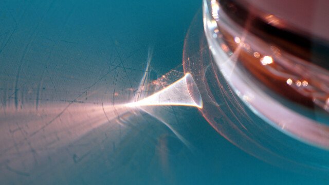 Trinkglas Lichtspiel