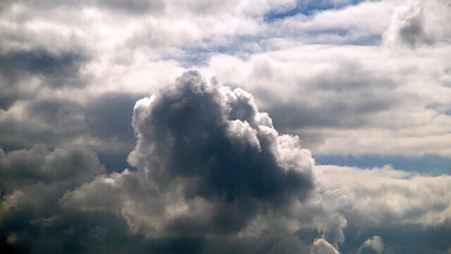 Gewaltige Wolken